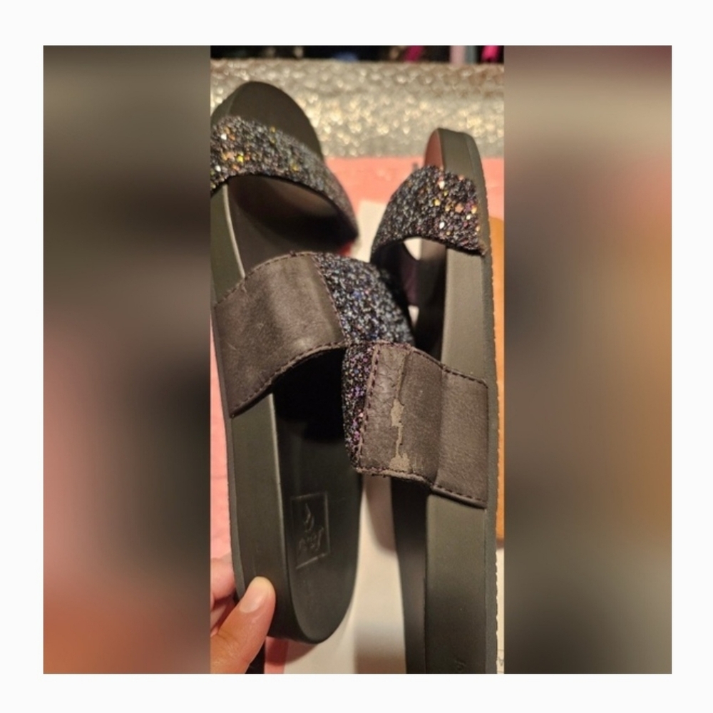 FOR @KSTAND11 - NWOT! Reef Black Glitter Slides -  Size 9 - flaw - Picture 7 of 7